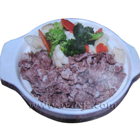 牛肉煲仔