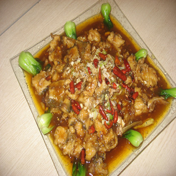 СƬ